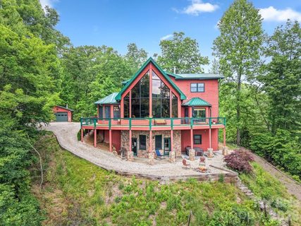 A home in Great Smoky Mountain Sanctuary And Preserve