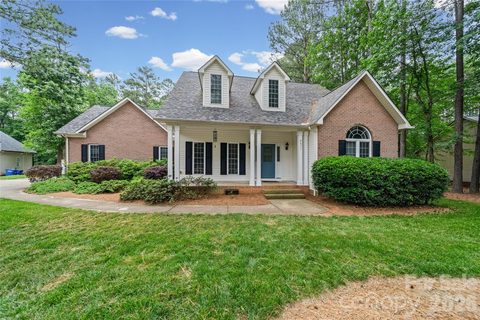 8871 Erbach Lane sold home in Oldenburg Estates, Mount Pleasant, NC