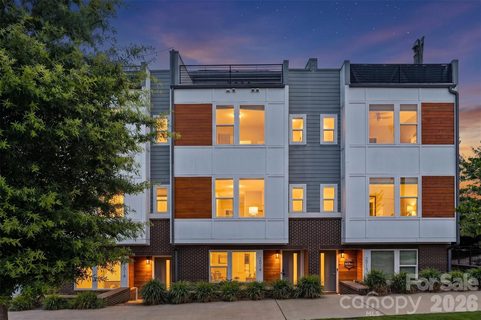 2014 Bryant Park Drive active townhome in Bryant Park Terraces, Charlotte, NC
