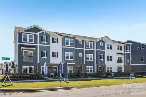 375 Golden Maple Court active townhome in Meadows At Wilson Farms, Fort Mill, SC