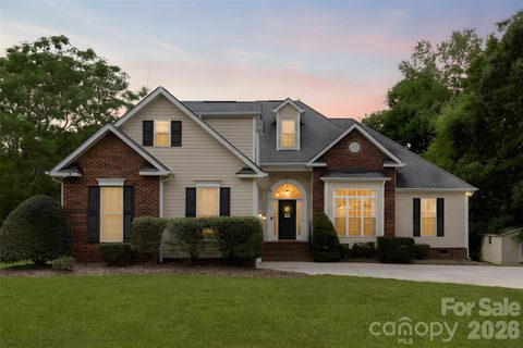 2801 Sweetgrass Lane active home in Hidden Meadows, Monroe, NC
