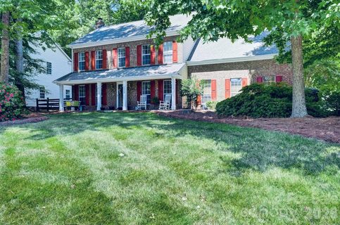 2908 Pinewood Hill Drive active home in Southwoods Village, Matthews, NC