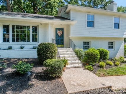 6817 Ronda Avenue active home in Stonehaven, Charlotte, NC