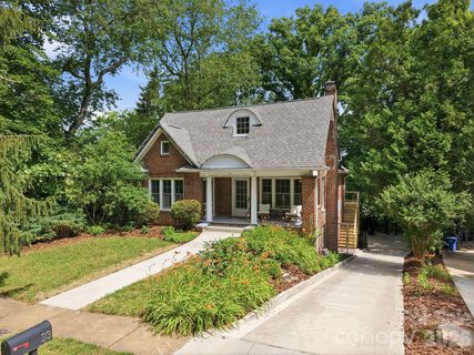23 Warwick Place sold home in Grove Park, Asheville, NC