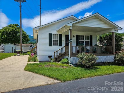 Homes in Summer Place, Waynesville
