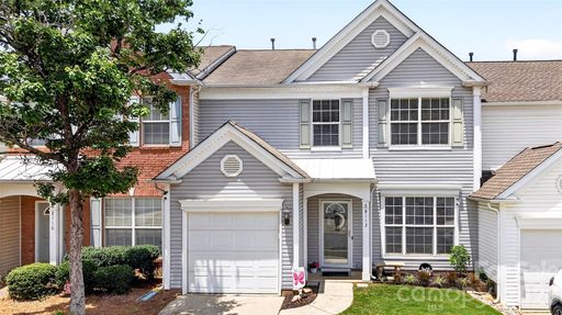 8112 Kincaid Court sold townhome in Reavencrest, Charlotte, NC