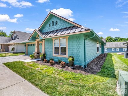 Homes in Wolfpen, Hendersonville