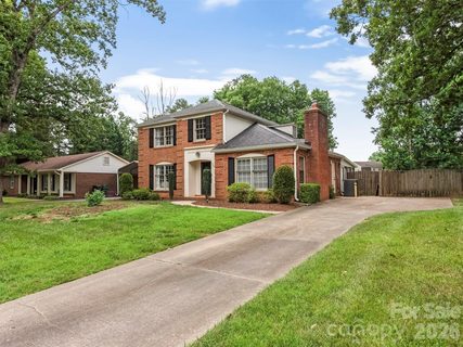 Homes in McClintock Woods, Charlotte