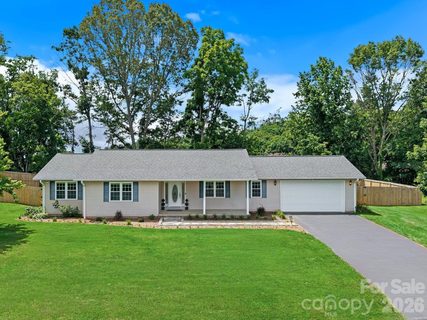 Homes in Springside, Mars Hill