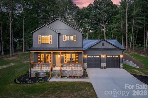 5676 Marblestone Drive pending home in Hayes Mill Landing, Granite Falls, NC
