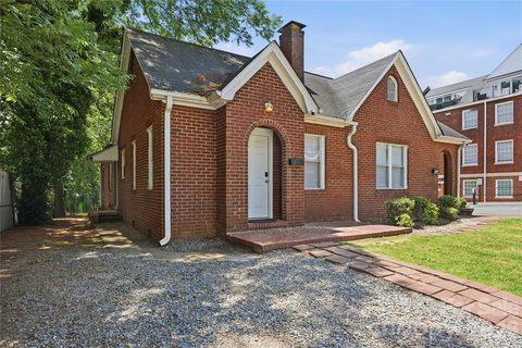 1411 1413 W 4th Street active home in Wesley Heights, Charlotte, NC