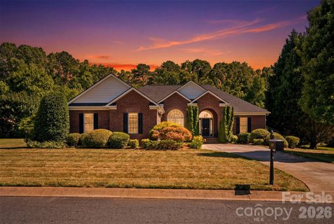 619 Laurel Valley Way pending home in The Crescent, Salisbury, NC