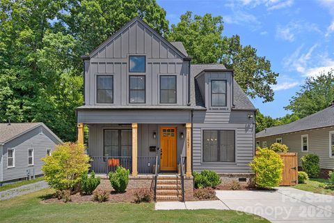 1642 Longfellow Street pending home in Merry Oaks, Charlotte, NC
