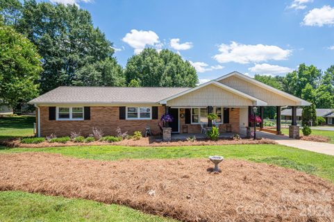 601 Wren Road sold home in Green Meadows, Gastonia, NC