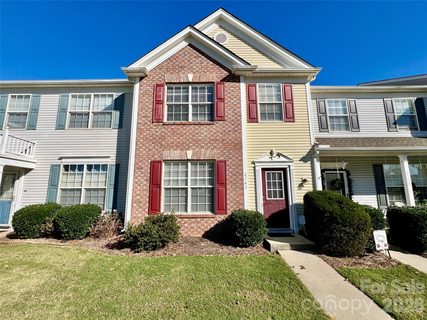 2762 Thornbush Court