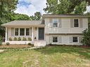 6654 Brookcrest Drive sold home in Charlotte, SC