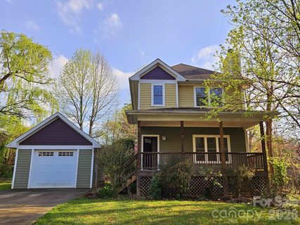 17 Lamar Avenue active home in Biltmore Terrace, Asheville, NC