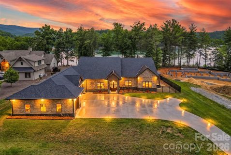 The Peninsula At Lake James, Nebo