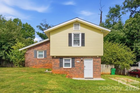 233 Scottie Place active home in Yorkmont Park, Charlotte, NC