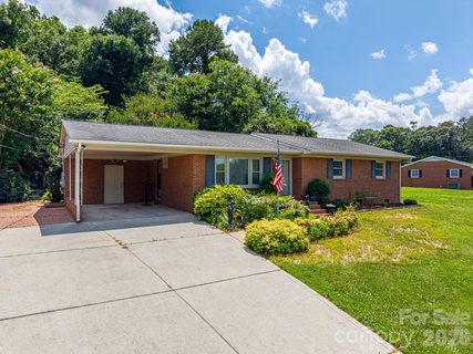 13 Spruce Pine Drive sold home in Woodland Park, Belmont, NC