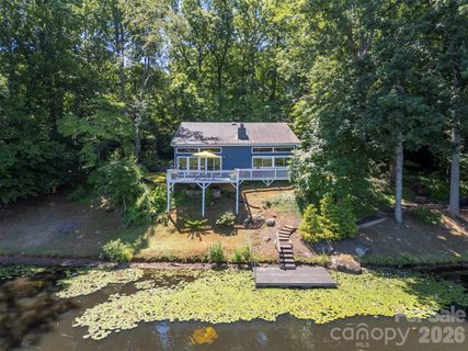 377 Kingswood Drive sold home in Forest Lake Acres, Forest City, NC