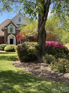 10300 Lady Grace Lane active home in Sarah Hall, Charlotte, NC