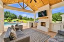 9859 Travertine Trail sold home in Davidson, SC
