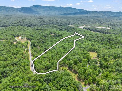 0 North Park Lane active home in Lake Adger, Mill Spring, NC
