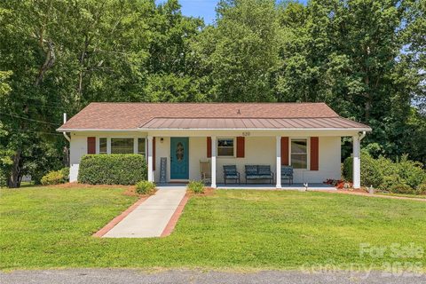 520 Eastway Avenue sold home in Eastway Village, Kannapolis, NC