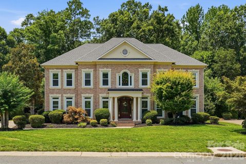 22012 Preswick Drive pending home in Bridgehampton, Fort Mill, SC
