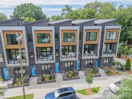 3305 Spencer Street active townhome in The Arts District, Charlotte, NC