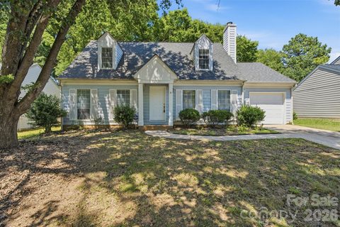 8345 Houndstooth Drive active home in Morris Village, Charlotte, NC