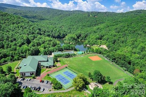 109 Laurel Lane sold home in Charter Hills, Beech Mountain, NC