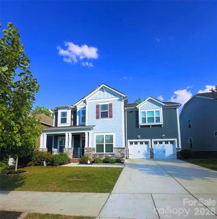 6008 Britannia Boulevard active home in Millbridge, Waxhaw, NC