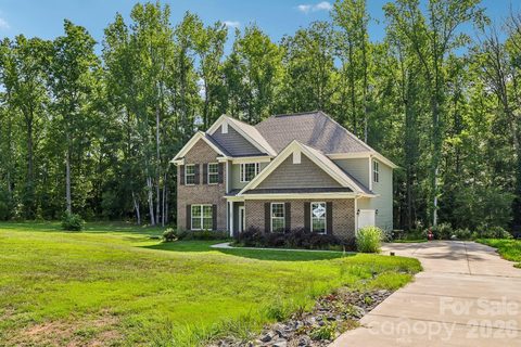 207 Barra Drive