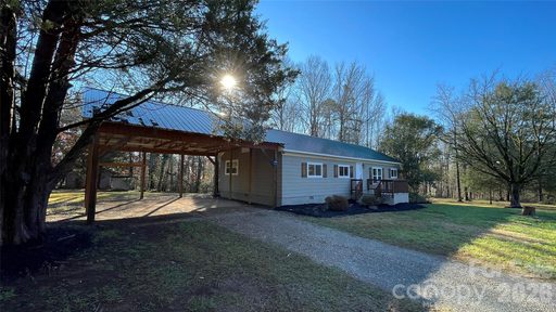 7417 Waxhaw Creek Road