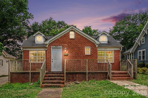 2518 E 7th Street active townhome in Rosemont, Charlotte, NC