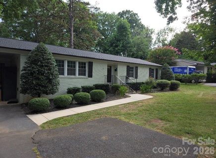 4124 Randolph Road active home in Cotswold, Charlotte, NC