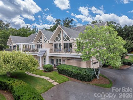 34 Dover Street sold condo in Country Club Villas Of Asheville, Asheville, NC