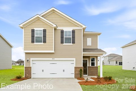 1122 Hallman Branch Lane active home in Carpenter Farms, Lincolnton, NC