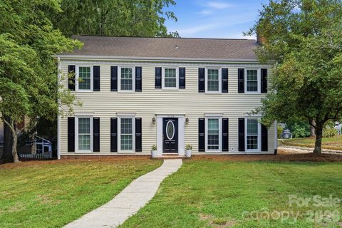 2106 Caleo Circle sold home in Greenbriar, Charlotte, NC