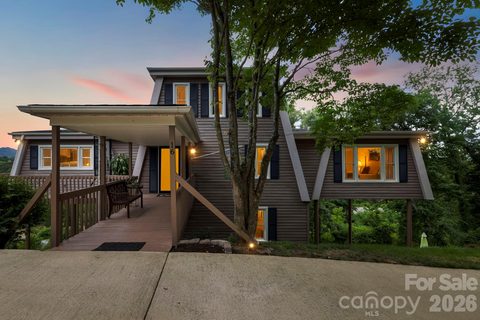 Homes in Town And Country Estates, Asheville