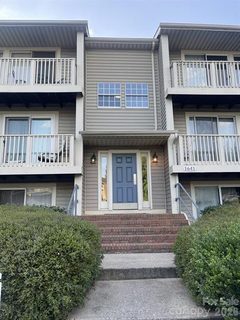 1641 Arlyn Circle active condo in Colville, Charlotte, NC