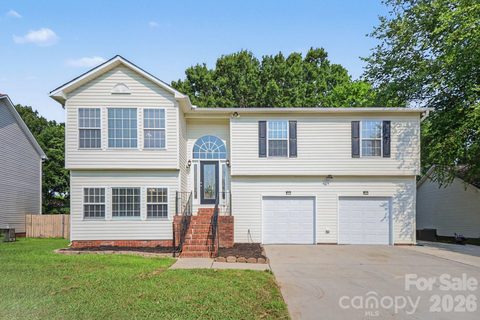 838 Highlander Court sold home in St Andrews, Concord, NC