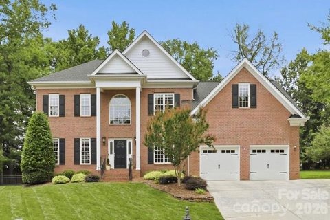 Homes in Edenderry, Charlotte