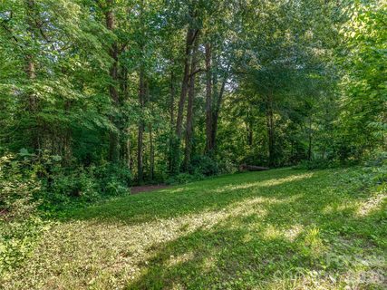 103 Aurora Drive active lot in Kenilworth, Asheville, NC