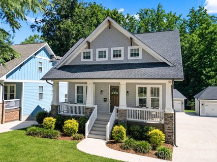 Homes in Commonwealth Park, Charlotte