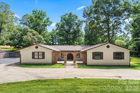 4024 Wandering Lane active home in Catawba Springs, Hickory, NC
