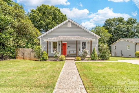 A home in Aragon Baldwin Mills