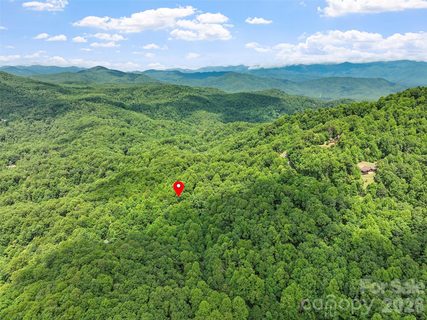 000 Mckenzie Way active lot in Gateway Mountain, Old Fort, NC